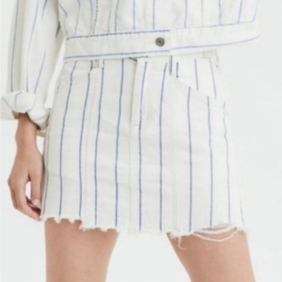 American eagle a line denim miniskirt size 4 - Picture 2 of 9